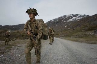 Postavme se za Grónsko, vyzvalo hnutí STAN vládu - Novinky